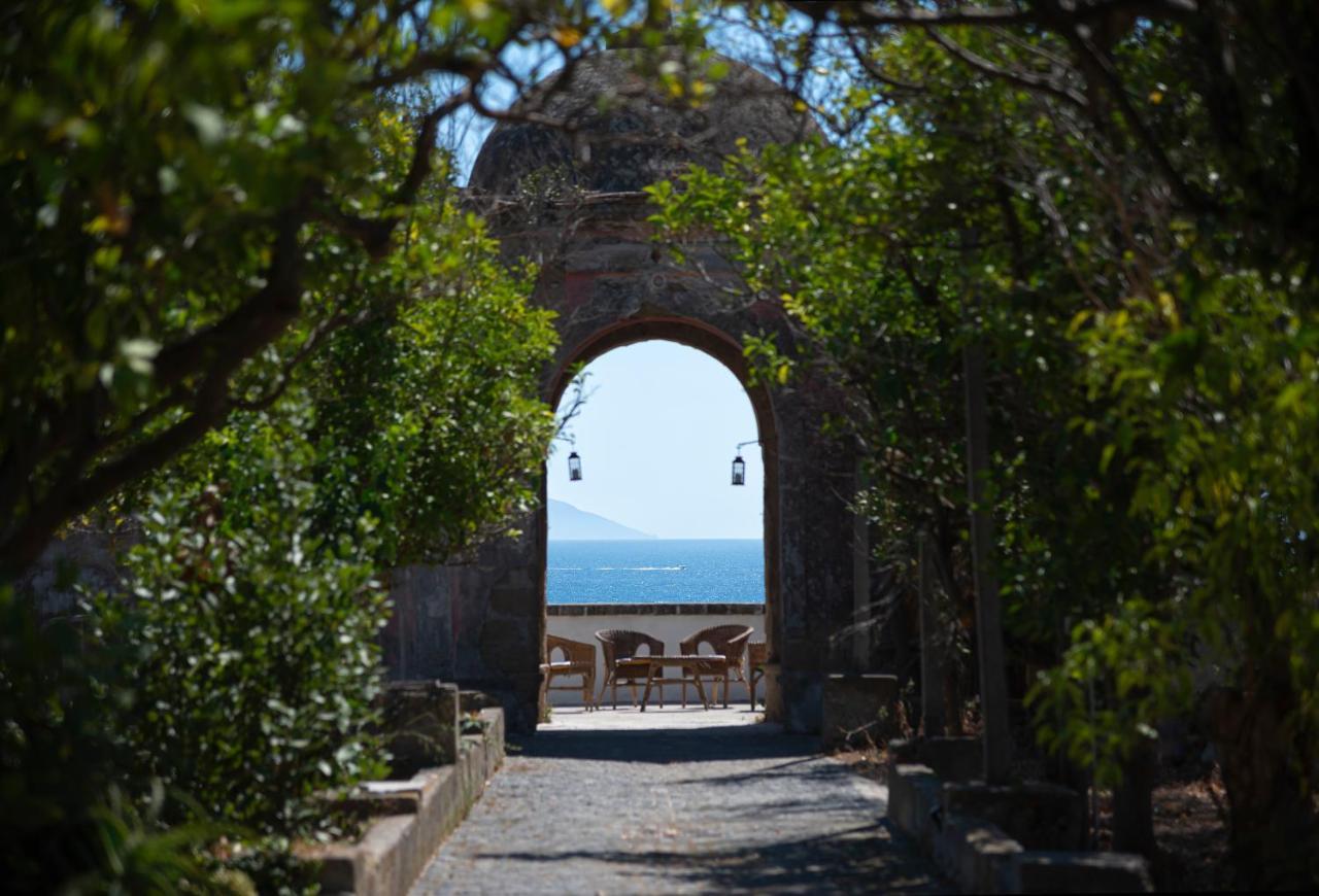 Controvento In Villa Eldorado Procida Buitenkant foto